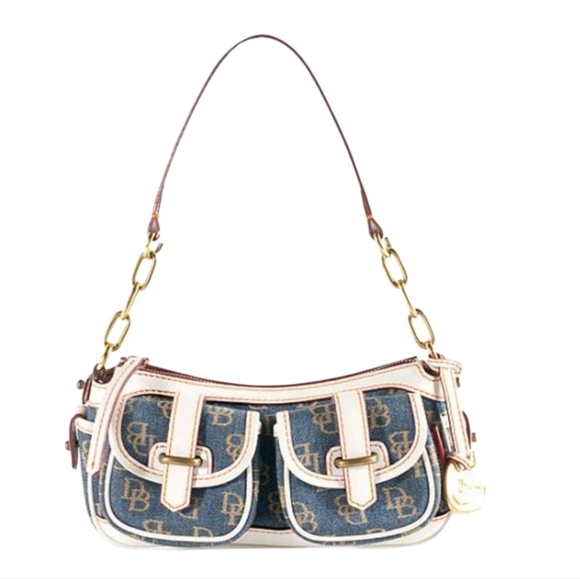 Dooney & Bourke Handbags - Dooney & Bourke shoulder bag. EUC